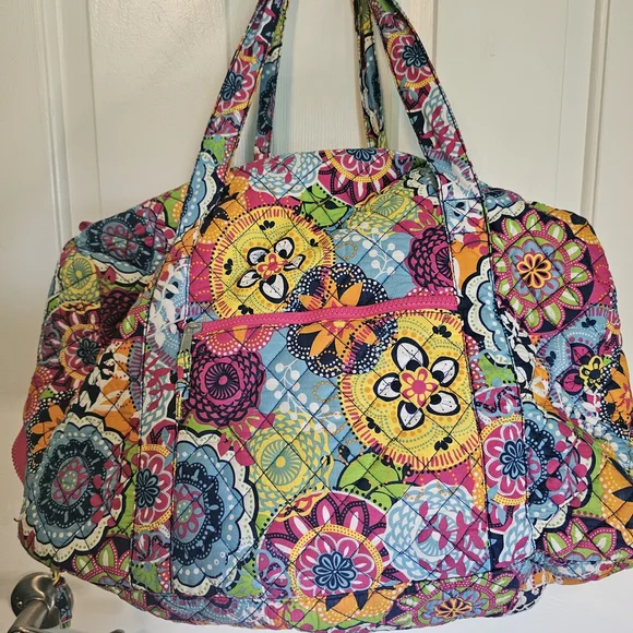 Danielle Morgan Weekender Quilted Duffel Bag Multicolor Mandala Print OS - Picture 1 of 16